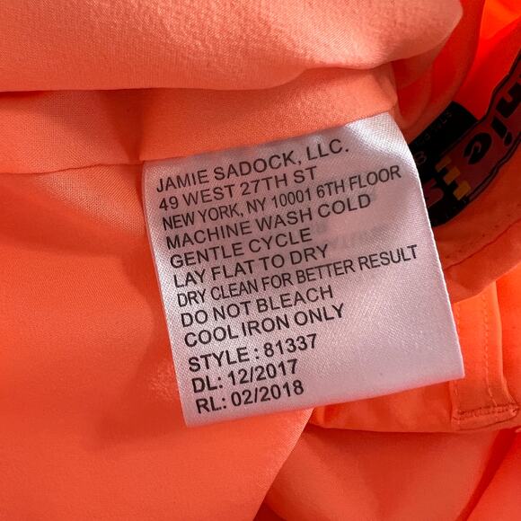 Jamie Sadock Women's Size 8 Passion Orange Golf Knee Shorts Zip Pockets Bermuda - Picture 12 of 12